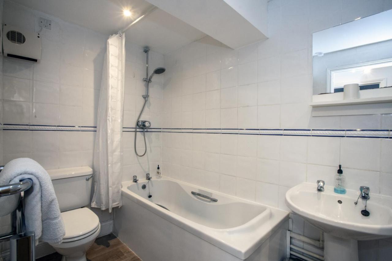 The Maltings - Cosy Apartment Just Outside Of City Centre Canterbury Ngoại thất bức ảnh