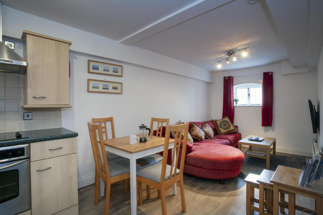 The Maltings - Cosy Apartment Just Outside Of City Centre Canterbury Ngoại thất bức ảnh